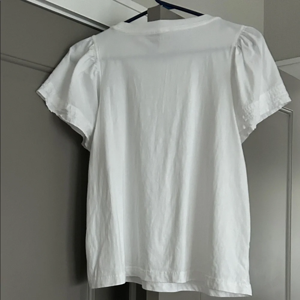Old Navy Classic White Flutter Sleeve Top - Picture 4 of 9